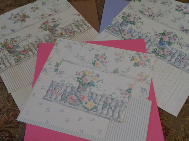 Floral & stripe wallpaper and floral urn border